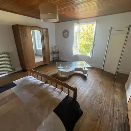 Le Logis D Adrien Semesterbostad *
