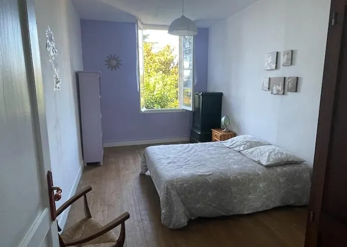 Vakantiehuis Le Logis D Adrien Saint-Magne-de-Castillon