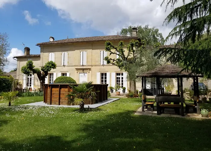 Le Logis D Adrien * Saint-Magne-de-Castillon